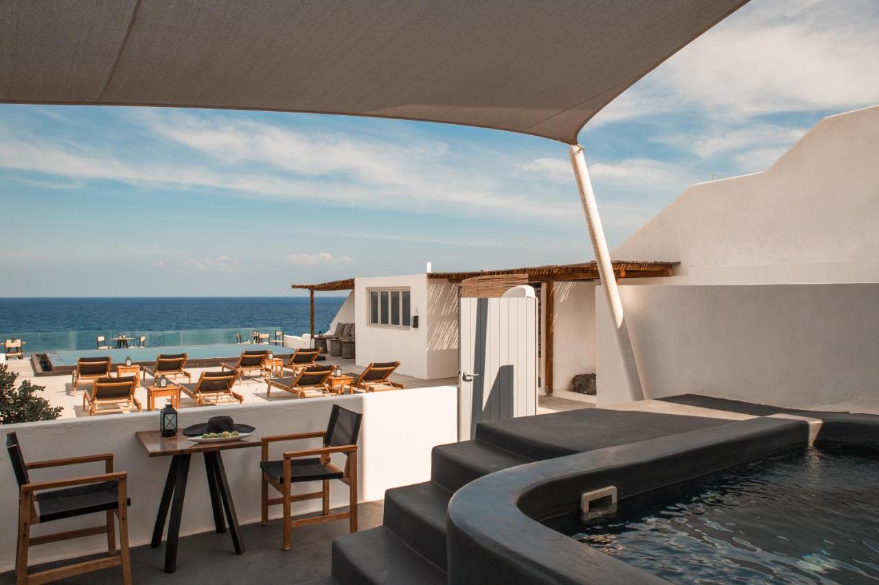 Almyra Oia Suites ภายนอก รูปภาพ