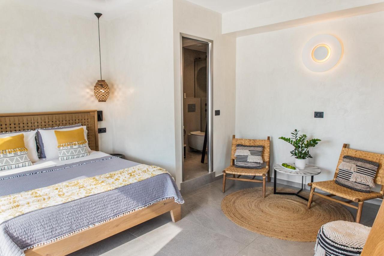 Almyra Oia Suites ภายนอก รูปภาพ