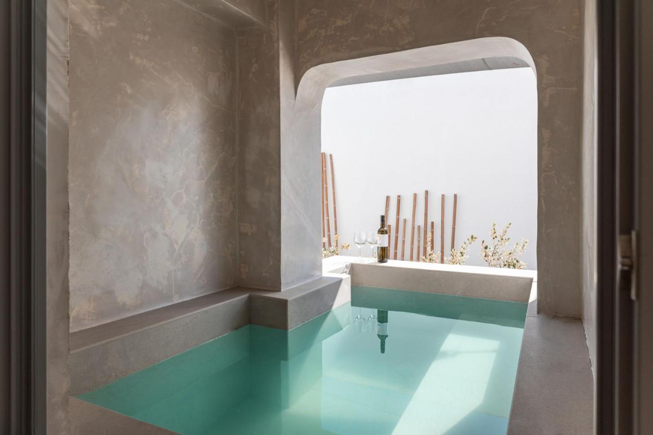 Almyra Oia Suites ภายนอก รูปภาพ