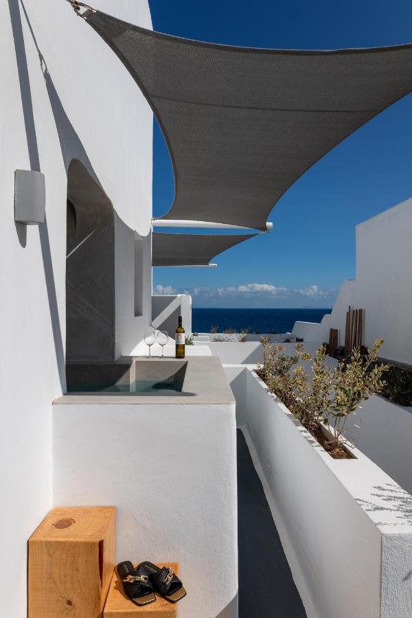 Almyra Oia Suites ภายนอก รูปภาพ