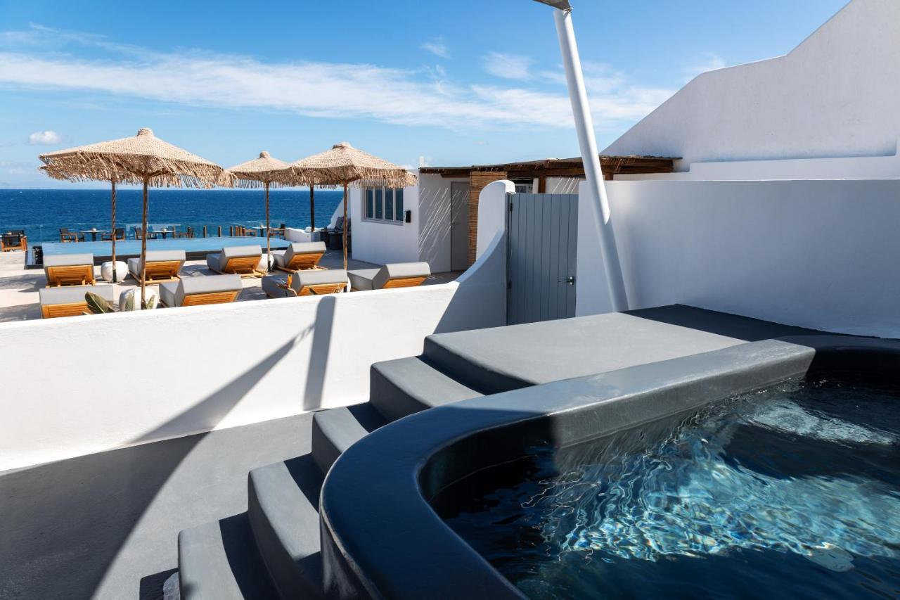 Almyra Oia Suites ภายนอก รูปภาพ