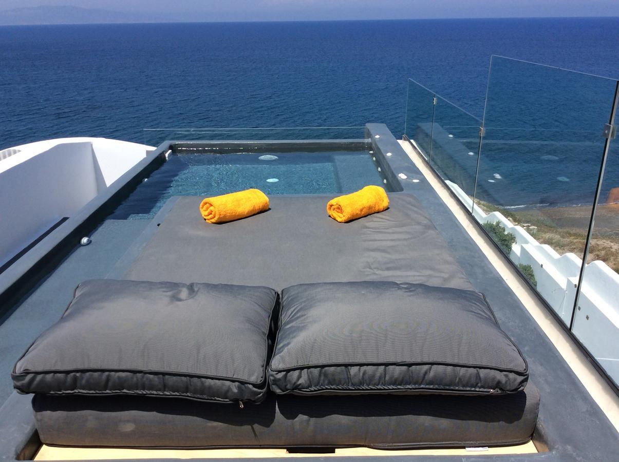 Almyra Oia Suites ภายนอก รูปภาพ