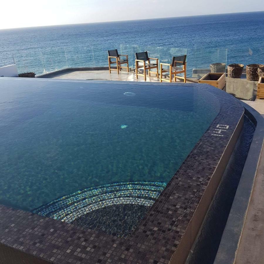 Almyra Oia Suites ภายนอก รูปภาพ